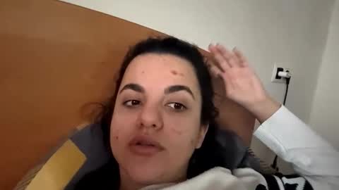 Viola online show from November 14, 1:24 pm