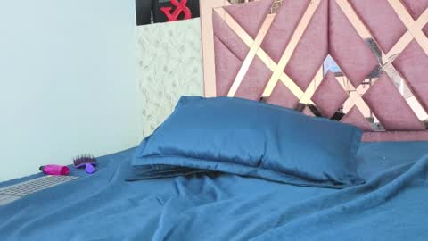 Andre online show from April 10, 6:30 am