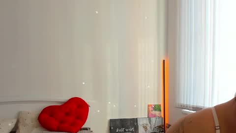 andrea__bass online show from May 12, 2:48 pm