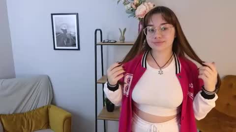 Sofi online show from September 26, 9:17 am