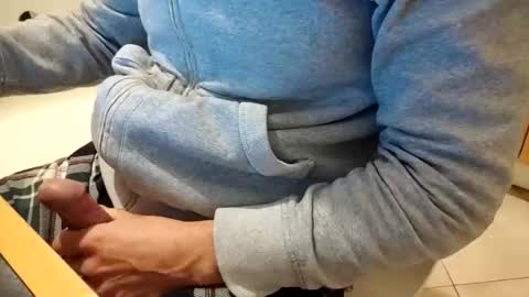 andrea_feetlover online show from October 21, 5:34 am