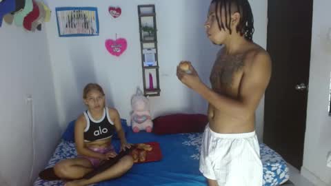 andrea_jose online show from December 30, 12:11 am