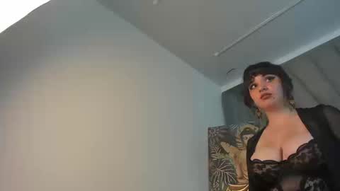 andreacoopper online show from September 17, 4:27 am