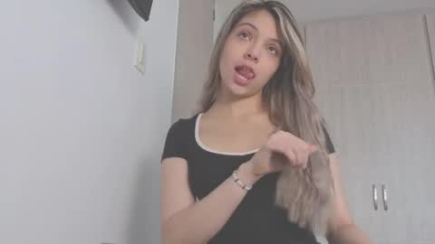 andreau 19 online show from November 28, 1:51 pm