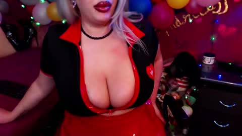 andreeajj online show from March 4, 11:00 pm