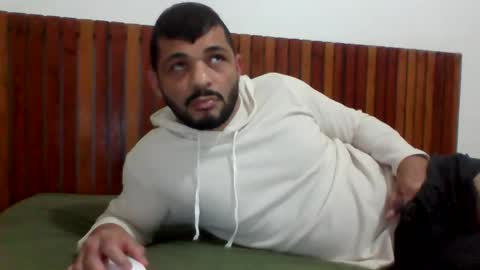 andreloko123 online show from May 18, 8:04 pm
