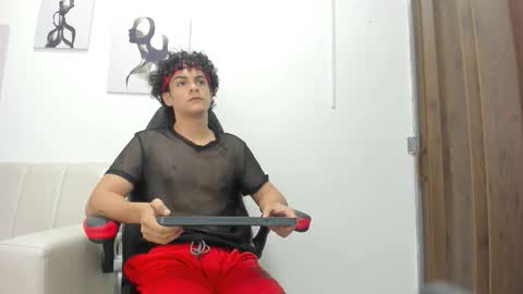 andres_cream online show from September 19, 4:44 pm