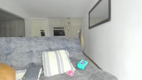 Snapshot of andresgiraldo1 chatting on January 14, 11:58 pm Isa --------- online show from January 14, 11:58 pm