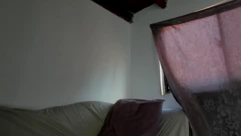 Andres online show from April 12, 3:38 pm