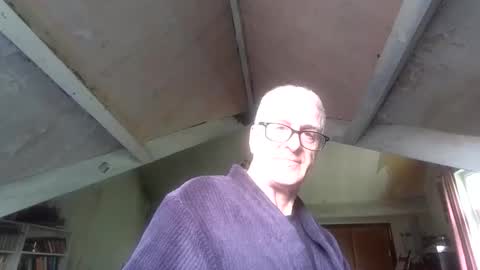 Andrew online show from May 5, 11:16 am