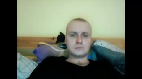 andrew3356577 online show from February 16, 5:04 pm