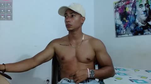 Snapshot of andrew_ag chatting on February 3, 11:47 pm Andrew G online show from February 3, 11:47 pm