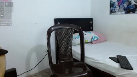 Snapshot of andrew_ag chatting on January 14, 2:19 am Andrew G online show from January 14, 2:19 am