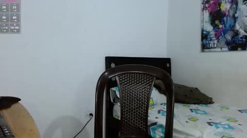 Snapshot of andrew_ag chatting on December 30, 11:28 pm Andrew G online show from December 30, 11:28 pm