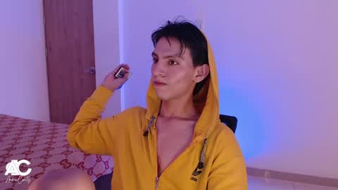 Andrew Courtz online show from April 9, 8:47 pm