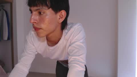 Andrew Courtz online show from February 18, 9:03 pm