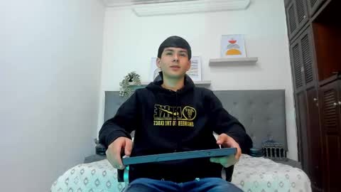 andrew restrepo online show from March 4, 3:31 pm