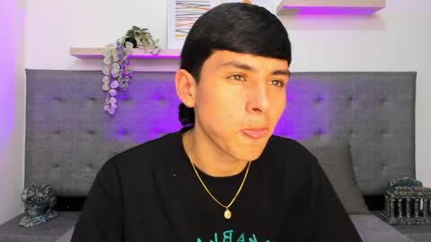 andrew restrepo online show from April 23, 3:46 pm