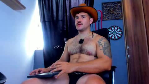 Andrew Diaz online show from May 23, 9:44 pm