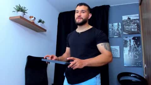 Andrew Diaz online show from October 30, 4:35 am