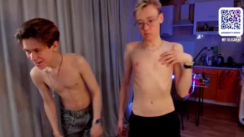 Andrew online show from March 12, 7:14 pm