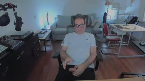 Andrew online show from March 7, 12:05 pm