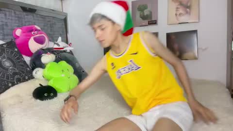 Andy online show from November 5, 4:09 pm