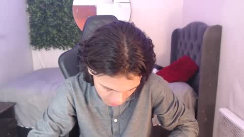 Snapshot of andy_dan1 chatting on January 19, 4:04 pm andy_dan1 online show from January 19, 4:04 pm