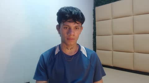 Snapshot of andy_dan1 chatting on September 22, 5:50 pm andy_dan1 online show from September 22, 5:50 pm