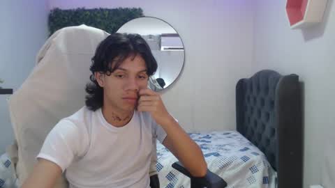 Snapshot of andy_dan1 chatting on January 30, 4:55 pm andy_dan1 online show from January 30, 4:55 pm