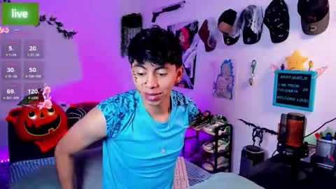 andy_guez_11 online show from October 21, 10:20 am