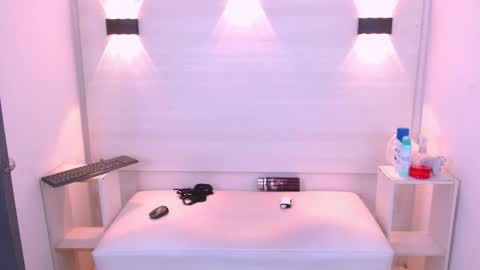 Andy Look online show from November 4, 3:52 am