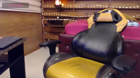 andy online show from October 7, 2:46 pm