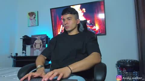 Snapshot of andy_walker_ chatting on February 13, 9:50 pm Andres online show from February 13, 9:50 pm