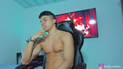Snapshot of andy_walker_ chatting on January 22, 6:41 pm Andres online show from January 22, 6:41 pm