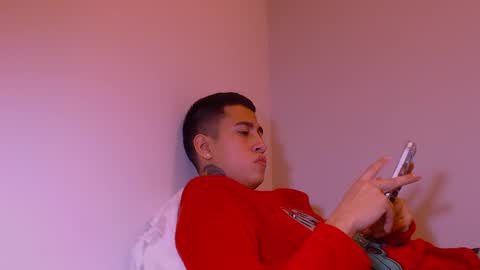 andy_xtralarge online show from March 9, 10:08 pm