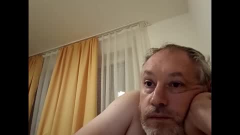 Andy online show from December 4, 6:49 am