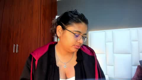 Andy D online show from April 3, 11:28 am