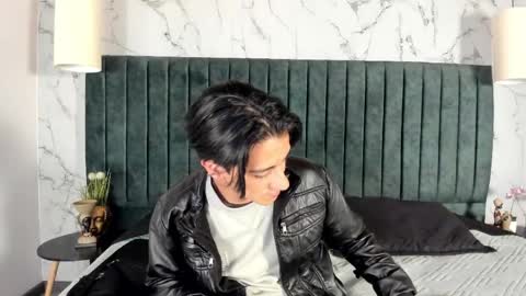 Andy Joy  online show from May 17, 11:41 am