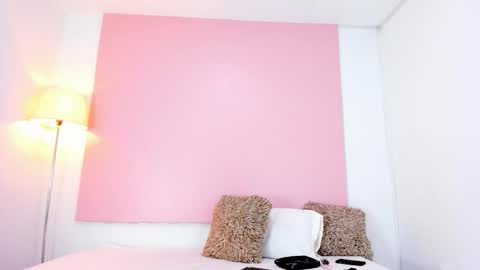 Andy  online show from November 25, 1:10 pm