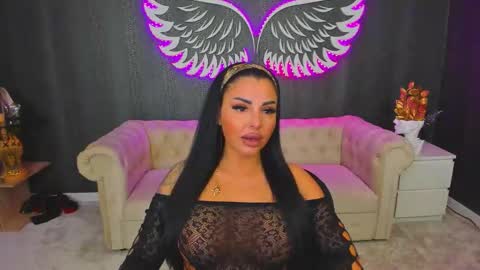 Snapshot of anemariejolie chatting on September 13, 4:53 pm Anne online show from September 13, 4:53 pm