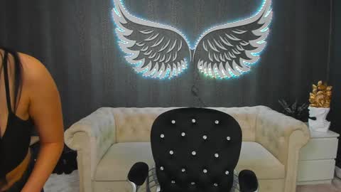 Snapshot of anemariejolie chatting on January 25, 10:50 pm Anne online show from January 25, 10:50 pm