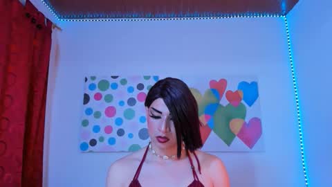 AngiePerry online show from December 4, 12:27 pm