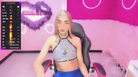 Angel21 online show from December 14, 11:45 pm