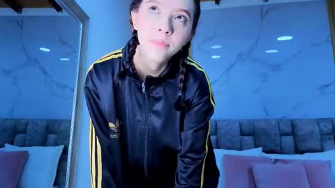 angel__kiss online show from December 2, 11:30 am