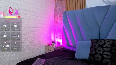 angel__red_ online show from November 16, 3:30 am