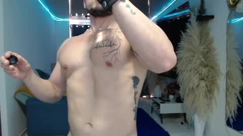 Angel Curl online show from April 7, 7:27 pm