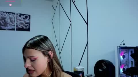 Angel-dragun online show from October 14, 5:21 am