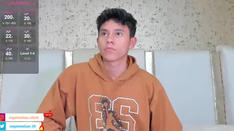 Snapshot of angel_esteban_fx chatting on January 28, 10:12 am ngel Esteban online show from January 28, 10:12 am