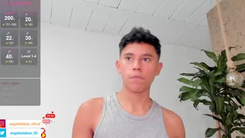 Snapshot of angel_esteban_fx chatting on January 31, 7:07 am ngel Esteban online show from January 31, 7:07 am